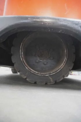 林德前移式叉车