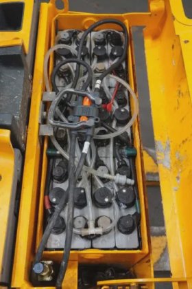 永恒力低升降卡车耕耘机