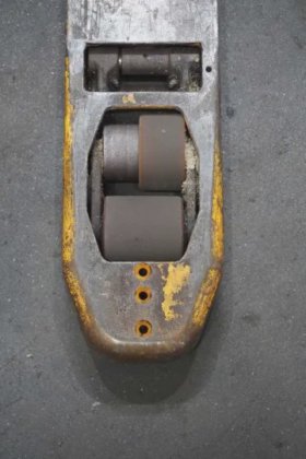 永恒力低升降卡车耕耘机