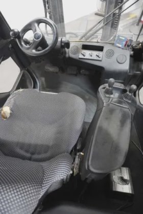 林德四轮前叉车