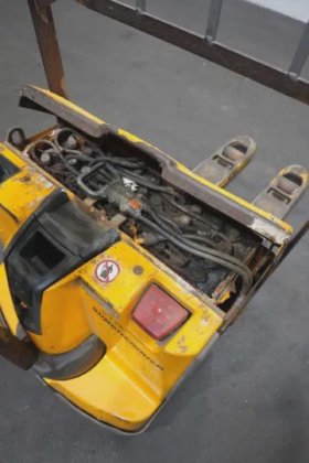 永恒力低升降卡车耕耘机