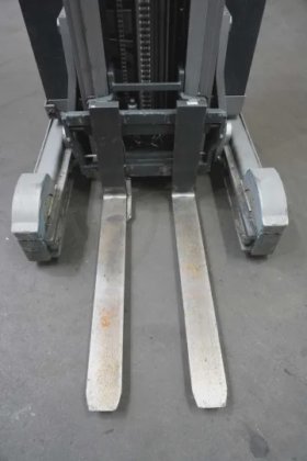 永恒力前移式叉车