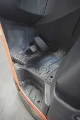 丰田前移式叉车