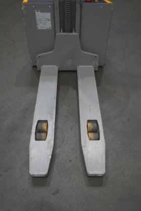 永恒力高举升卡车牵引杆