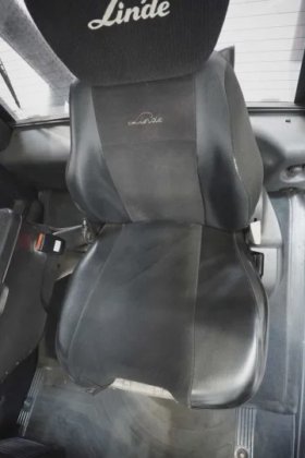 林德四轮前叉车