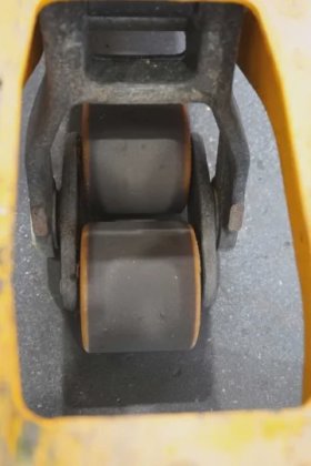 永恒力低升降卡车耕耘机