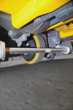 永恒力低升降卡车耕耘机