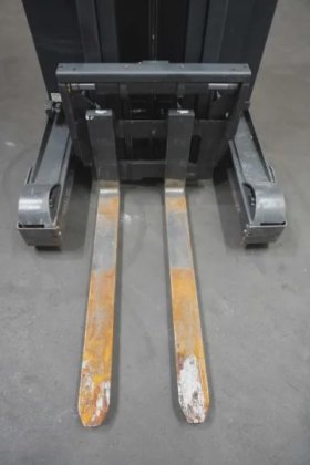 林德前移式叉车