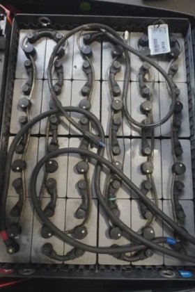 丰田四轮前装载机