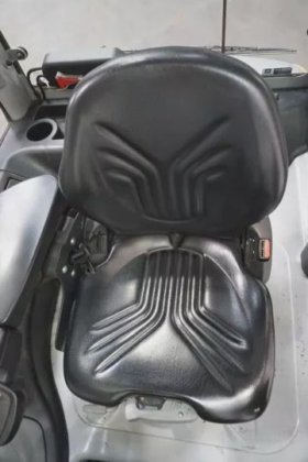 STILL 四轮前装载机