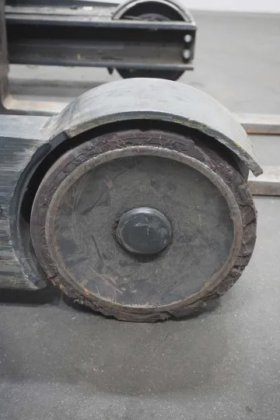 林德前移式叉车