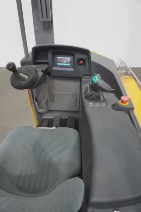 永恒力前移式叉车