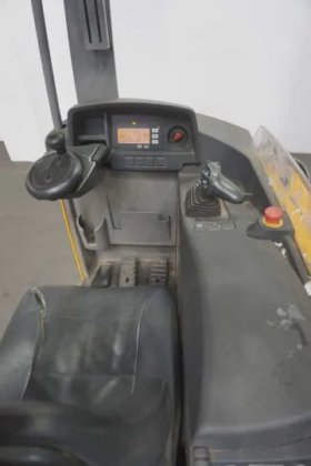 永恒力前移式叉车