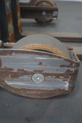 永恒力前移式叉车