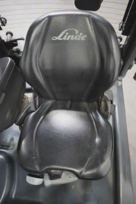 Linde 4-Radfrontstapler