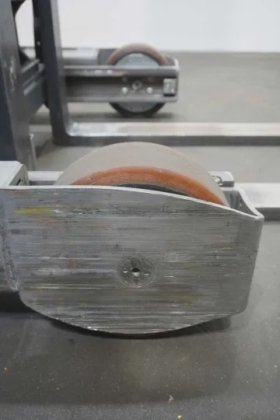 永恒力前移式叉车