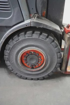 林德四轮前叉车