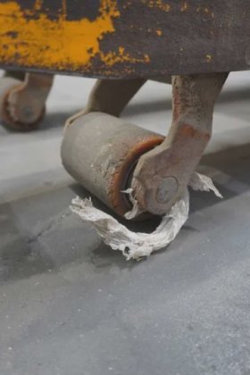 永恒力低升降卡车耕耘机