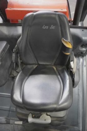 林德四轮前叉车