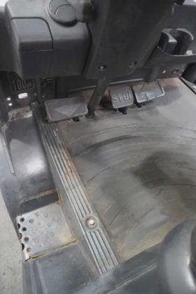 林德四轮前叉车