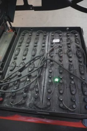 丰田四轮前装载机