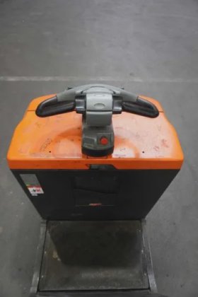 丰田低位拣选机