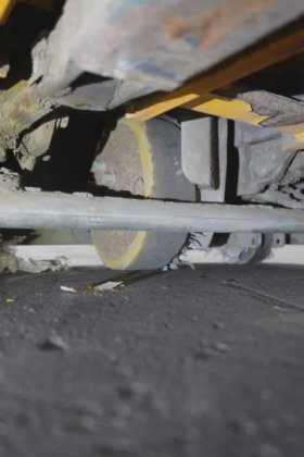 永恒力低升降卡车耕耘机