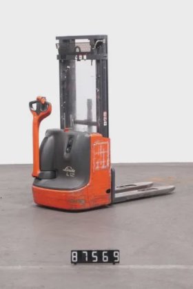 林德高举叉车牵引杆