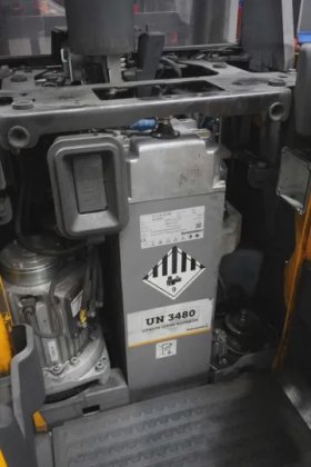 永恒力高举升卡车驾驶室