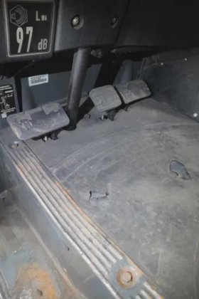 林德四轮前叉车