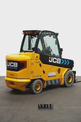 JCB伸缩臂叉装车