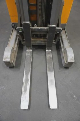 永恒力前移式叉车