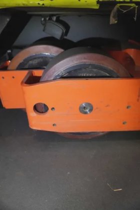 丰田高架窄通道堆垛机