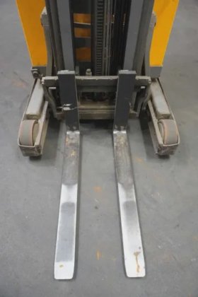 永恒力前移式叉车