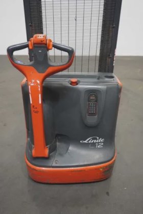 林德高举叉车牵引杆