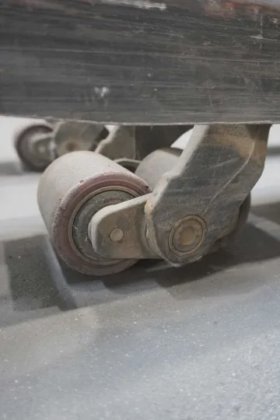 林德低位拣选机