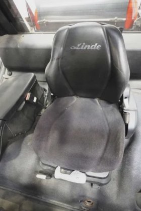 林德四轮前叉车