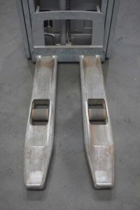 永恒力高举升卡车牵引杆