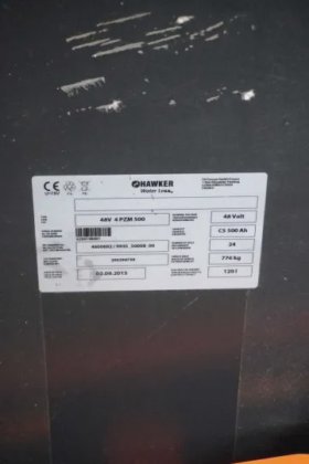 丰田三轮前装载机