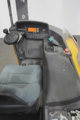 永恒力前移式叉车