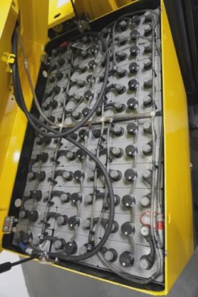 Combilift四向叉车