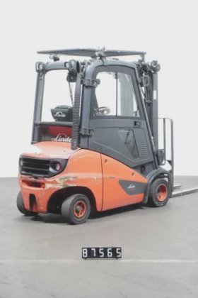 林德四轮前叉车