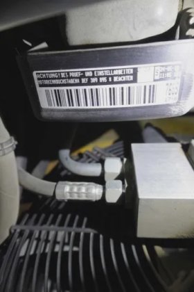 永恒力四轮前叉车