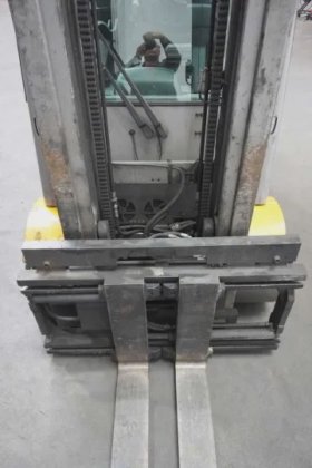 永恒力四轮前叉车