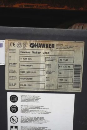 永恒力四轮前叉车