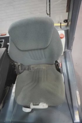 永恒力四轮前叉车