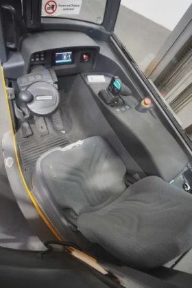 永恒力前移式叉车