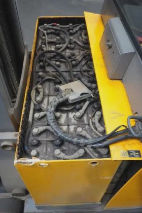 永恒力前移式叉车