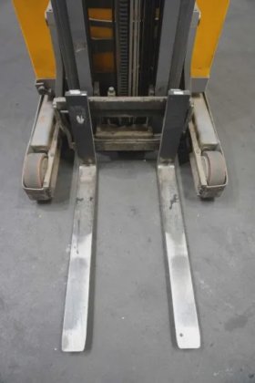 永恒力前移式叉车