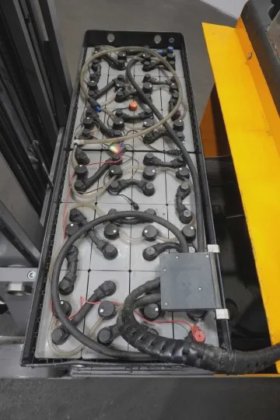 永恒力前移式叉车